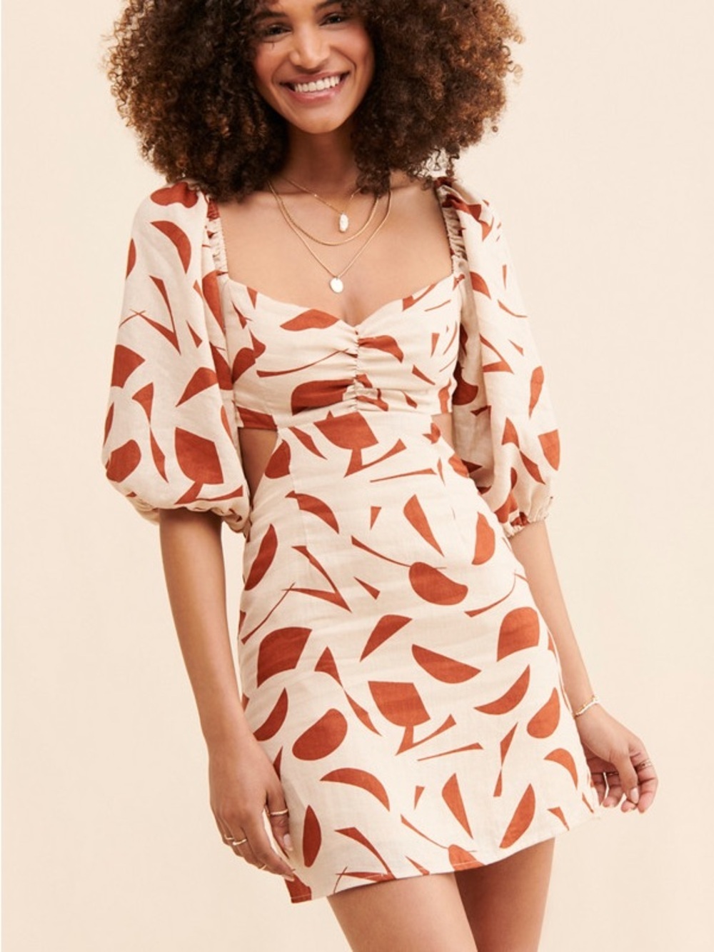 ASTR the Label Heather Dress in the Rust Abstract Print Women’s Size Large